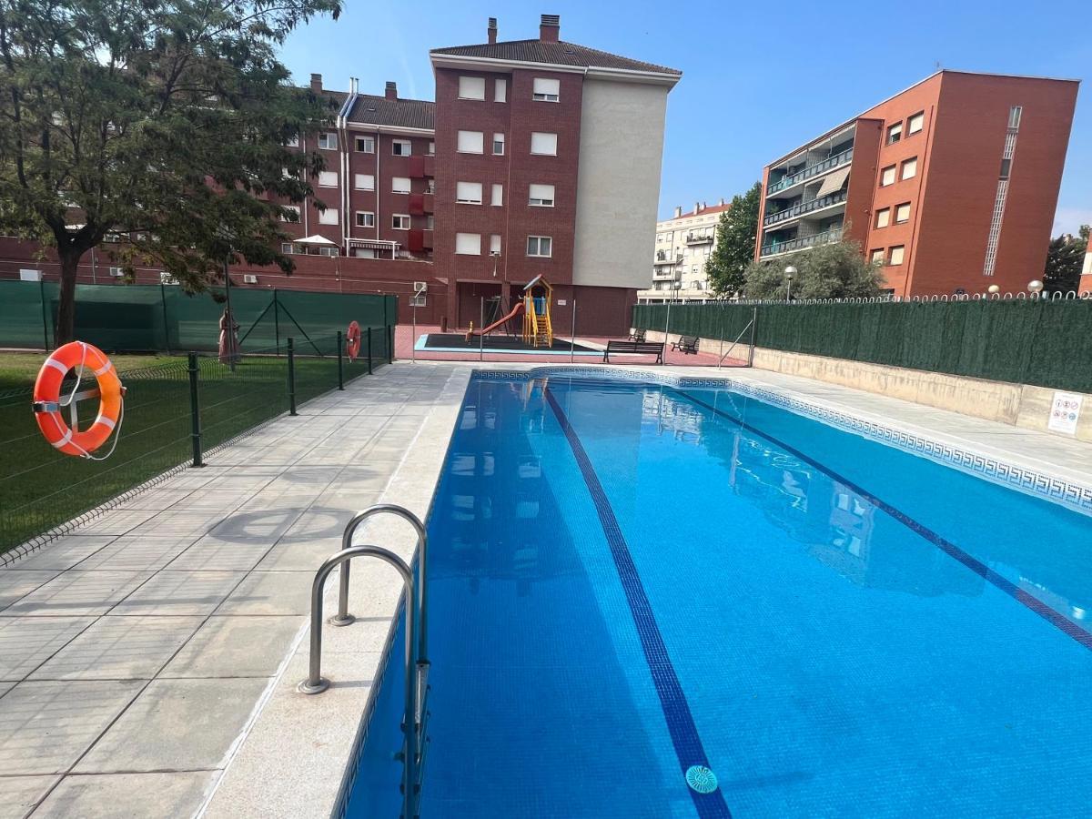 Pool And Confort 3 Habitaciones Y Garaje By Apartamentos Logroño Exteriér fotografie